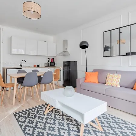 Joli Appartement Champs Elysees - 6P Paris Exterior photo