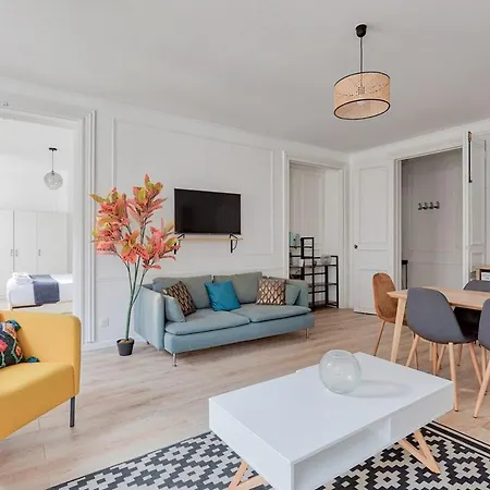 Joli Appartement Champs Elysees - 6P Paris Exterior photo